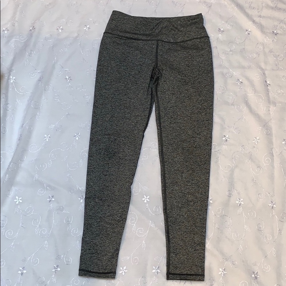 Victoria’s Secret leggings size M